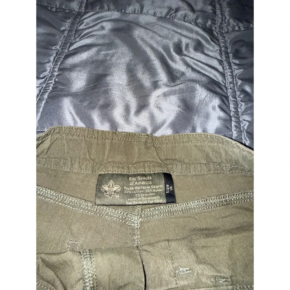Boy Scouts of America Youth Uniform Shorts Olive Green Cargo Size 14 BSA Hiking